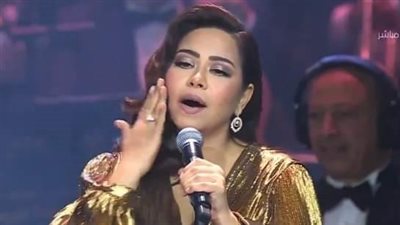 النطق بالحكم في استئناف شيرين عبد الوهاب على تغريمها 5 آلاف جنيه، بعد قليل