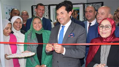 أشرف صبحي يفتتح أول حاضنة للأعمال التكنولوجية الرياضية 