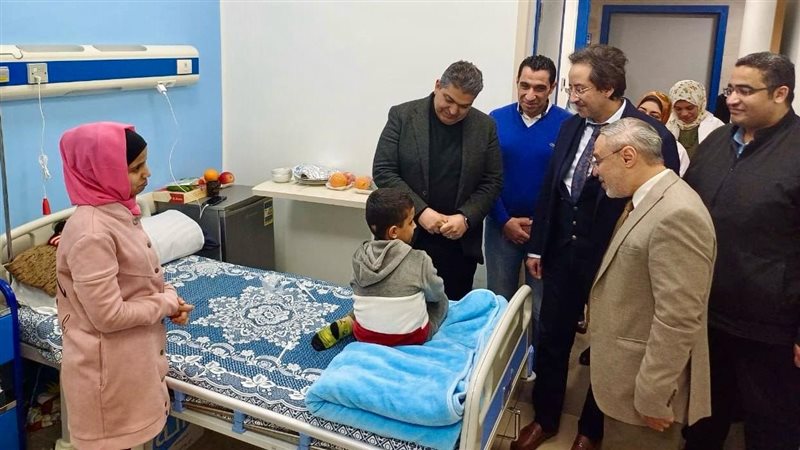 رئيس جامعة طنطا يزور