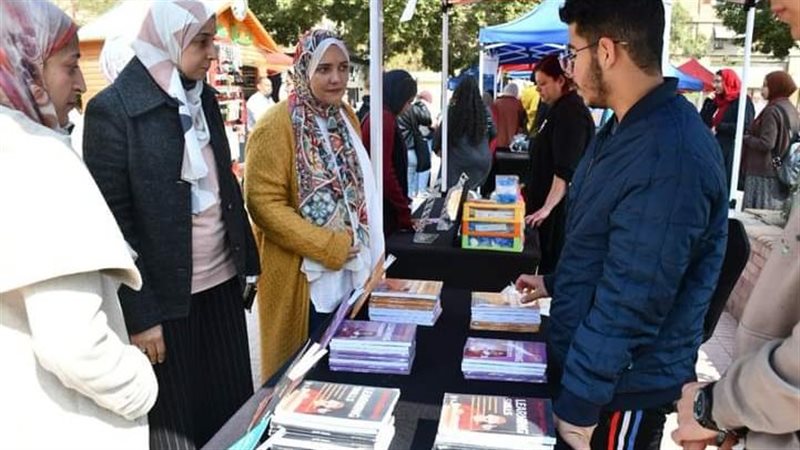 جامعة عين شمس، فيتو