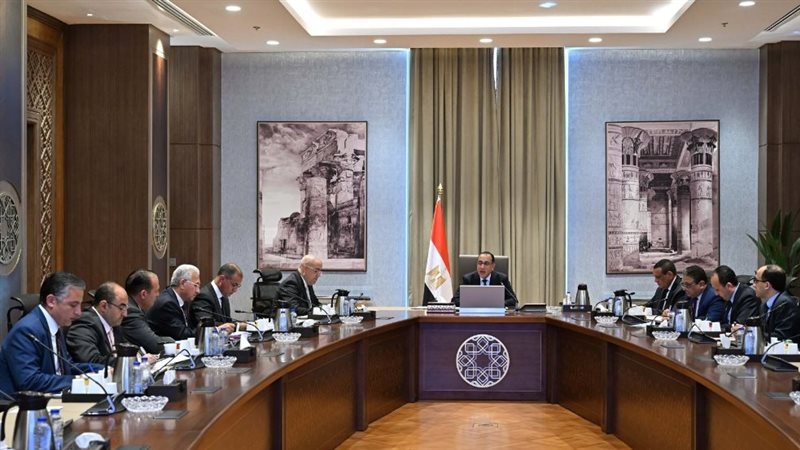 اجتماع برئاسة الدكتور