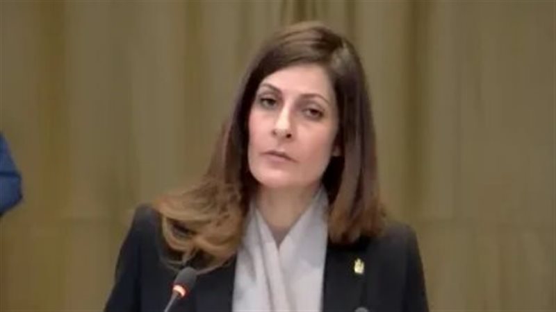 ياسمين موسى تلقي