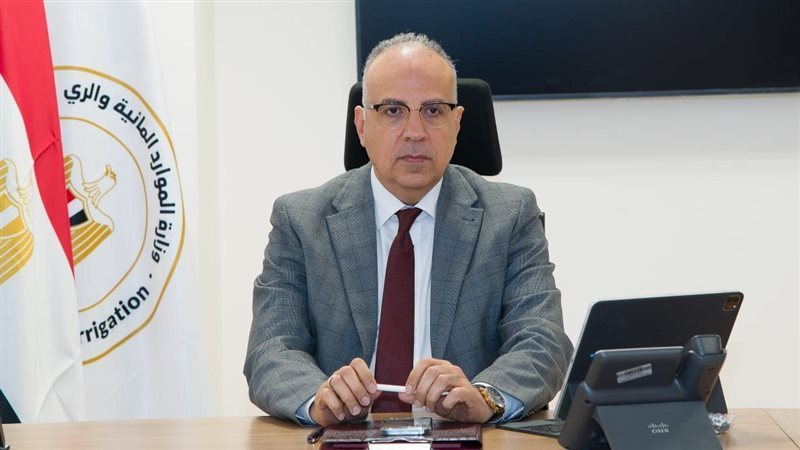 وزير الري الدكتور