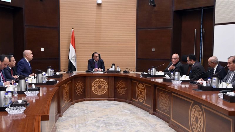 اجتماع برئاسة الدكتور