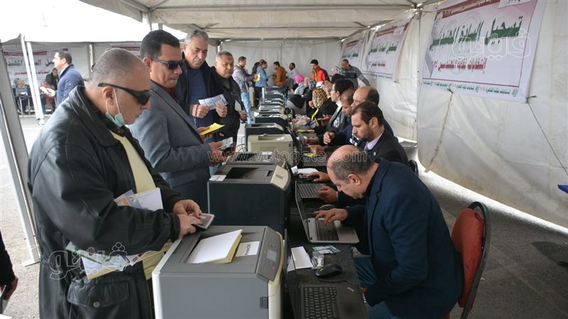 إقبال متوسط لأعضاء