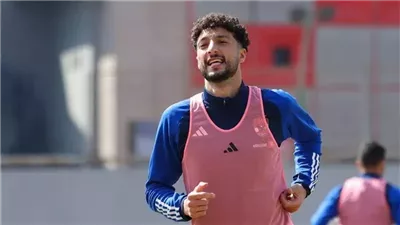 وسام أبوعلى: سعيد بالمشاركة الأولى مع الأهلى وأتطلع لحصد جميع البطولات (فيديو)