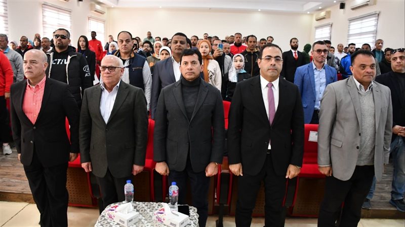وزيرالرياضة ومحافظ