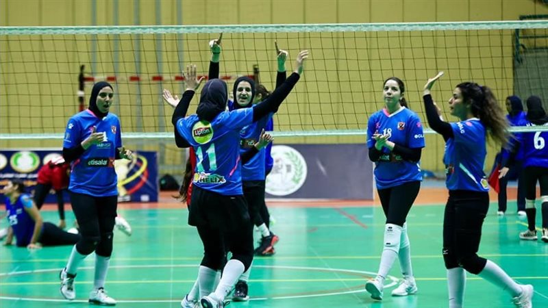 الكرة الطائرة سيدات،
