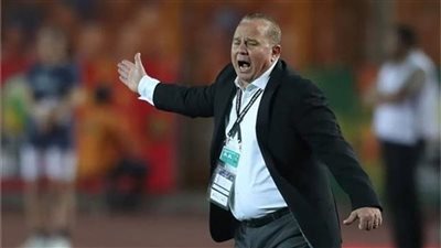 صاحب أفضل إنجاز مصري.. شوقي غريب يحتفل بعيد ميلاده الـ65