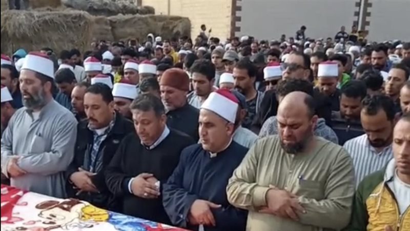 جنازة مهيبة لتشييع