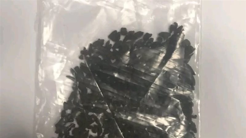 المضبوطات بحوزة رجال