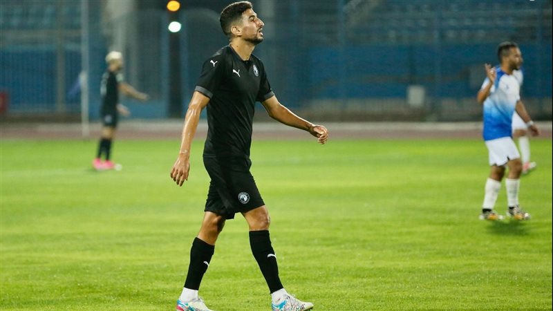 وليد الكرتي،فيتو