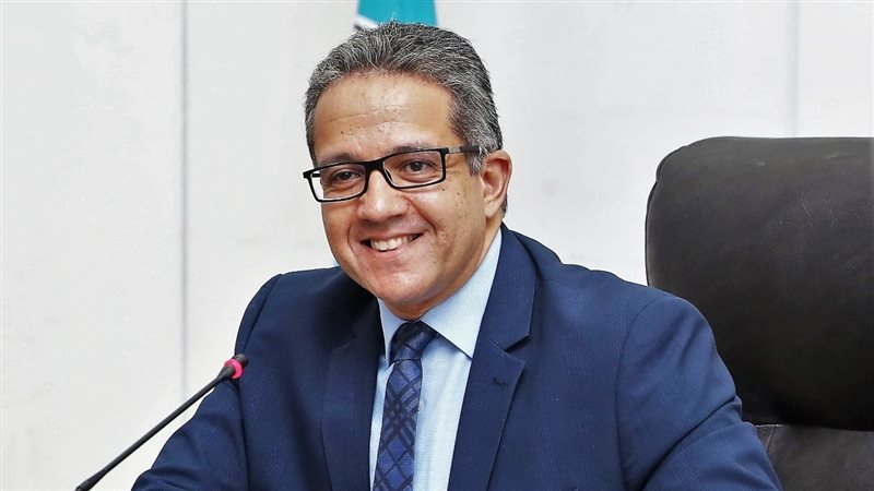 الدكتور خالد العناني