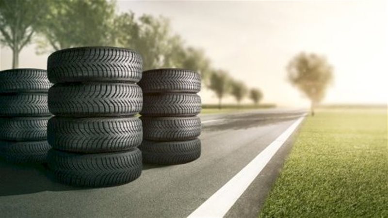 إطارات السيارات 