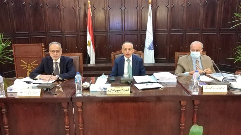 لجنة لتنظيم قبول