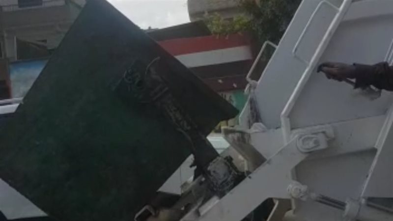 تطوير سيارة لرفع
