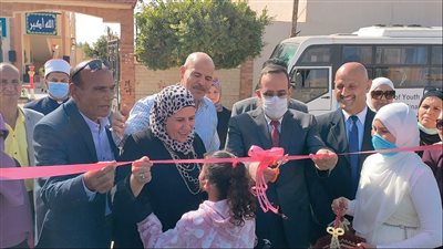 محافظ شمال سيناء يفتتح ملعب خماسي في دار الرعاية المتكاملة للأيتام بالعريش