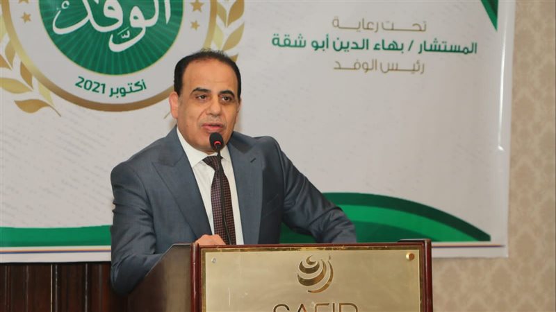 عبد العزيز النحاس