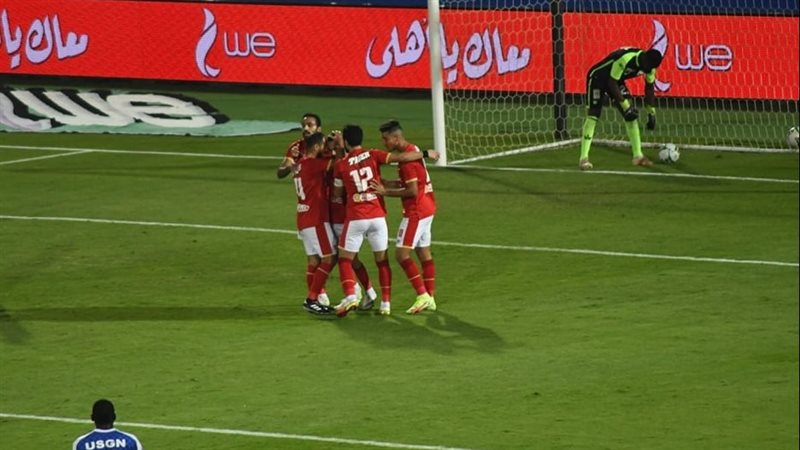 كهربا يحرز هدف الأهلي