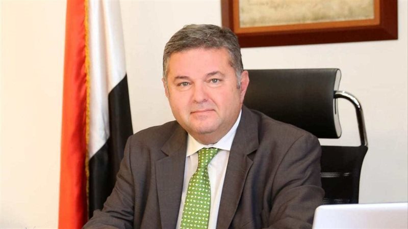 الدكتور هشام توفيق