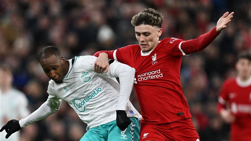 ليفربول، فيتو