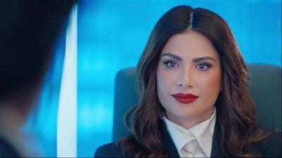 مسلسل بين السطور الحلقة 24، هدى تشن حملة هجوم شرسة لتشويه صورة هند