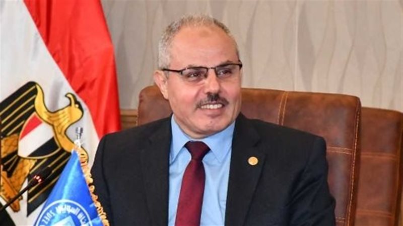  الدكتور ناصر مندور