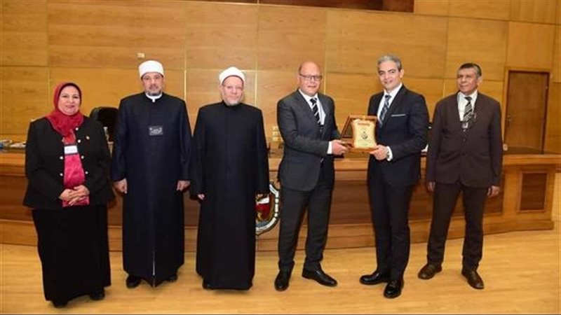 تكريم نقيب الإعلاميين،