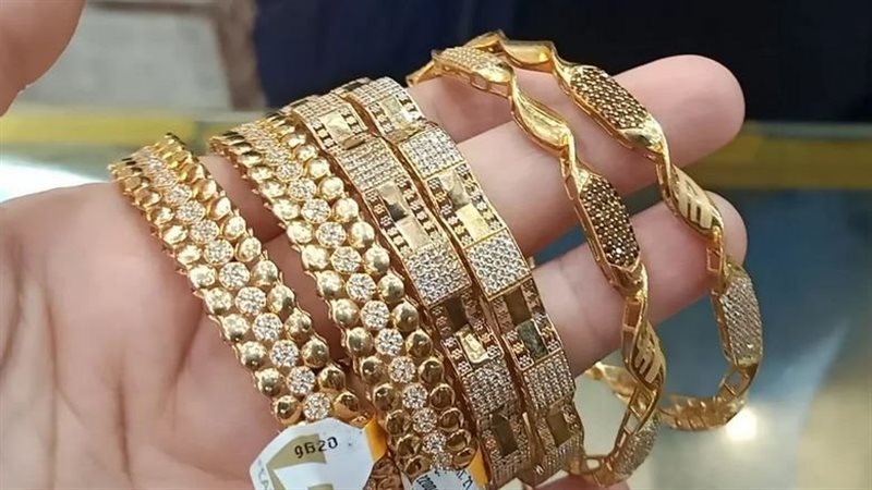 الذهب، فيتو