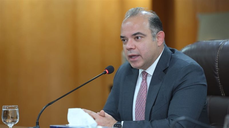 رئيس الرقابة المالية،