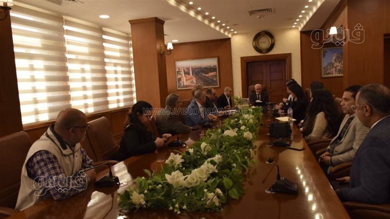 محافظ بورسعيد، فيتو