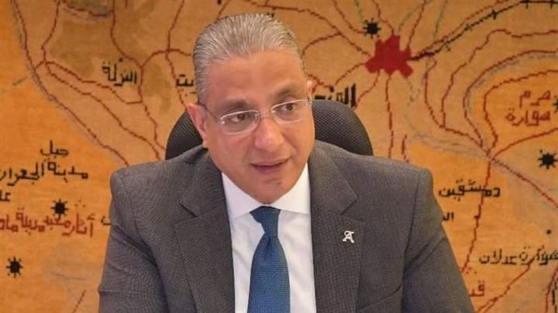 الدكتور أحمد الأنصارى