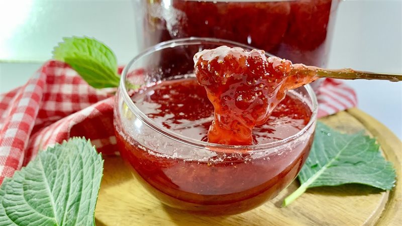 طريقة عمل مربى الفراولة،