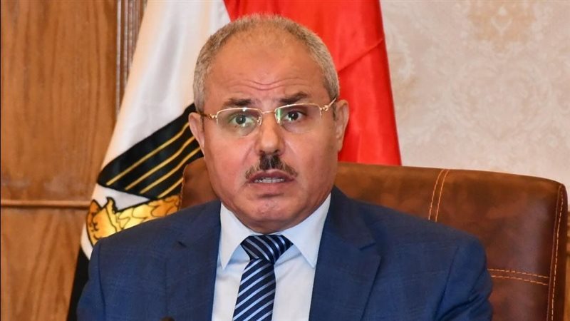 الدكتور ناصر مندور