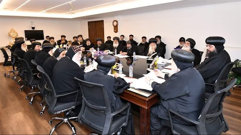 لجان المجمع المقدس،فيتو