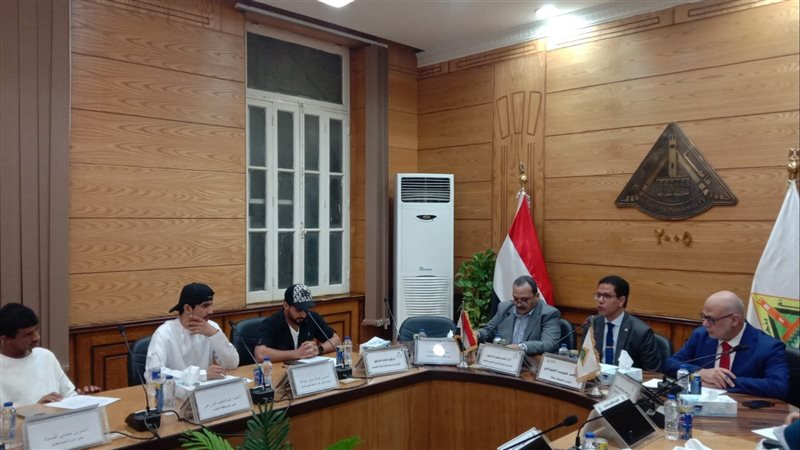 جامعة بنها، فيتو