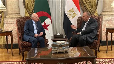 ‏وزير الخارجية يبحث مع نظيره الجزائرى التحديات الإقليمية المشتركة