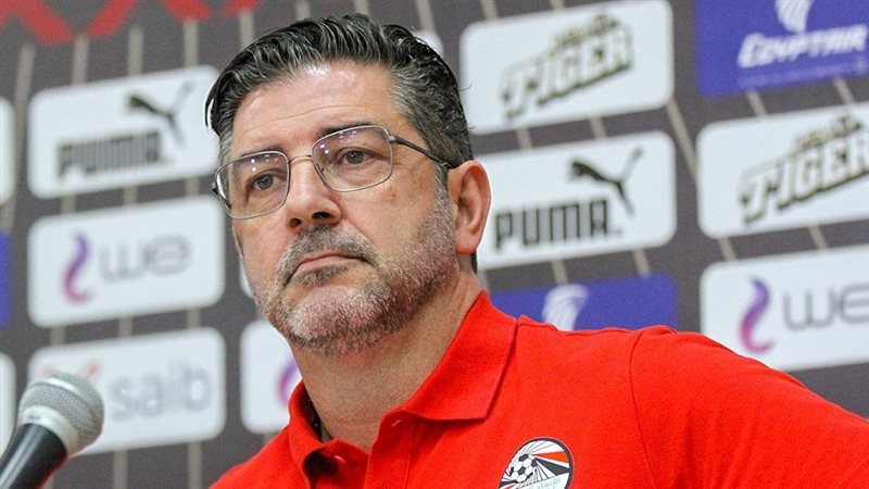 روي فيتوريا،فيتو