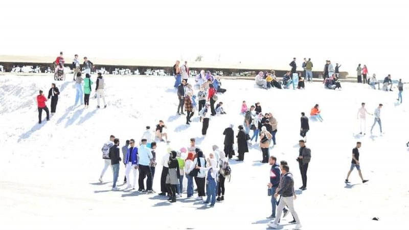 جبال الملح بمدينة