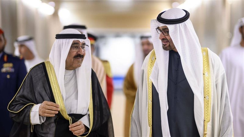 الصباح وبن زايد،