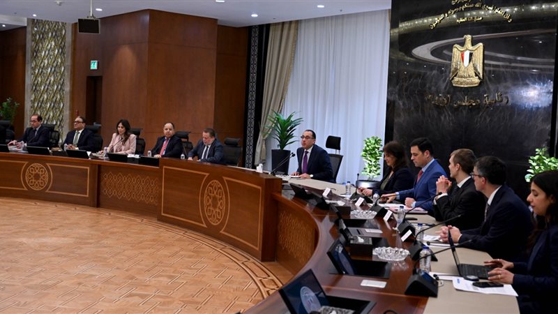 مؤتمر صحفي لرئيس
