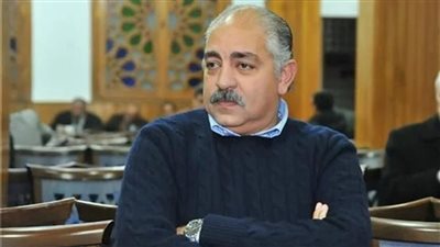 اللجنة المنظمة لنهائي كأس مصر تكرم اسم العامري فاروق