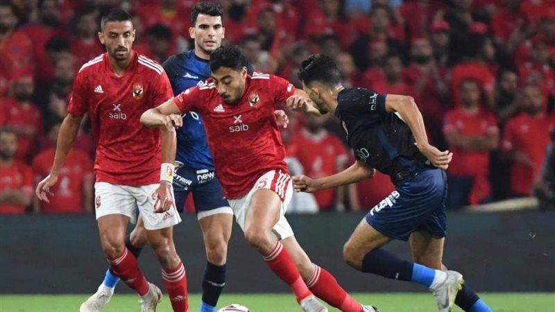 الاهلي والزمالك،