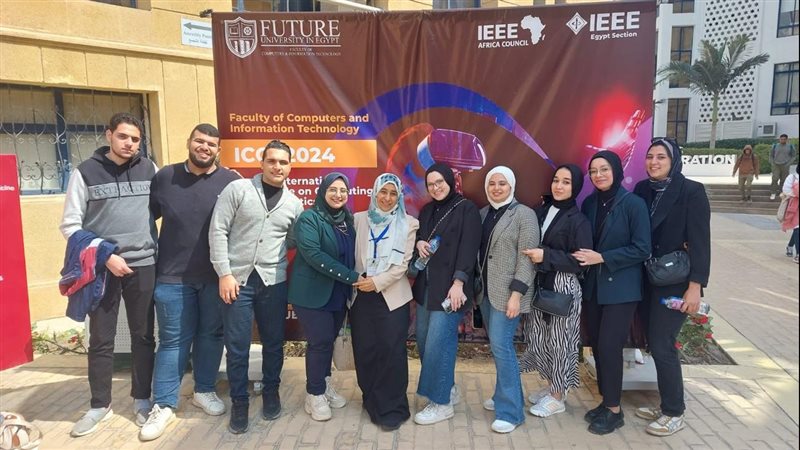 طلاب جامعة المنصورة