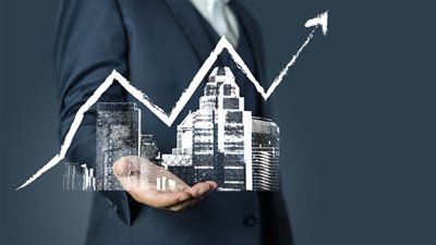 كيف نحافظ على النظرة الإيجابية للاقتصاد؟.. جذب الاستثمارات واستقرار سعر الصرف.. تراجع معدلات التضخم والسيطرة على الأسعار 