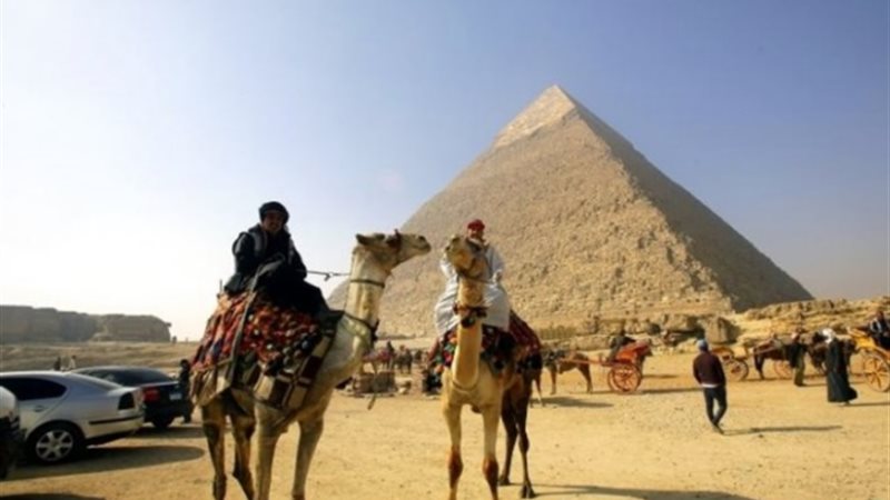 الاهرامات 