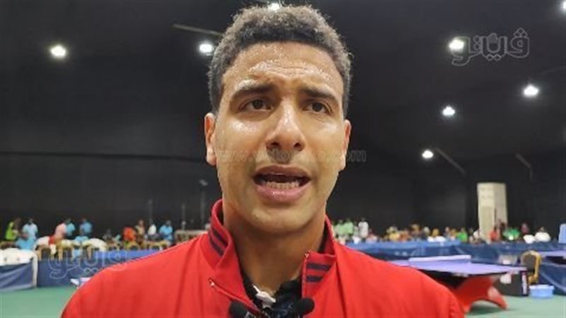 عمر عصر لاعب تنس