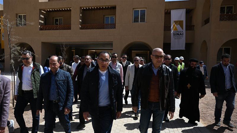  رئيس الوزراء يتفقد