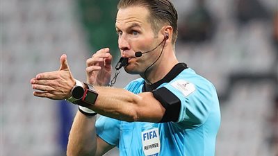 بشرى سارة للزعيم، فيفا يعلن حكام مباراة الهلال وفلومينينسي في كأس العالم للأندية