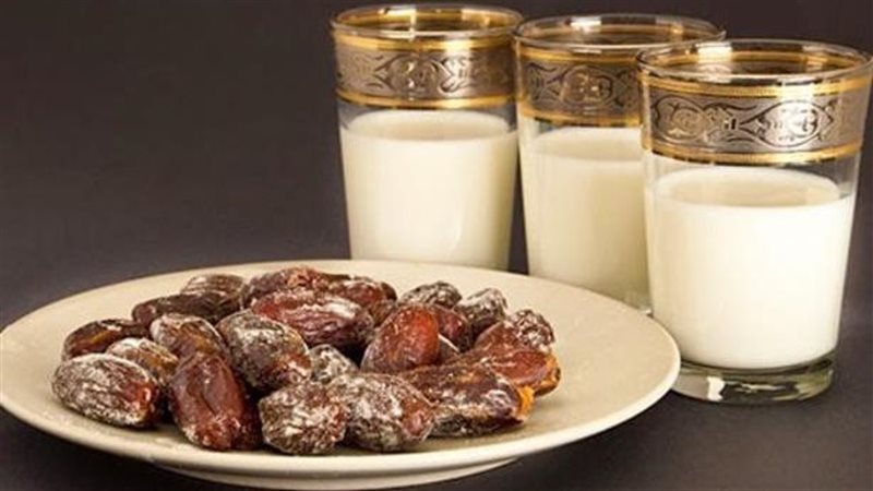 فوائد التمر بالحليب،
